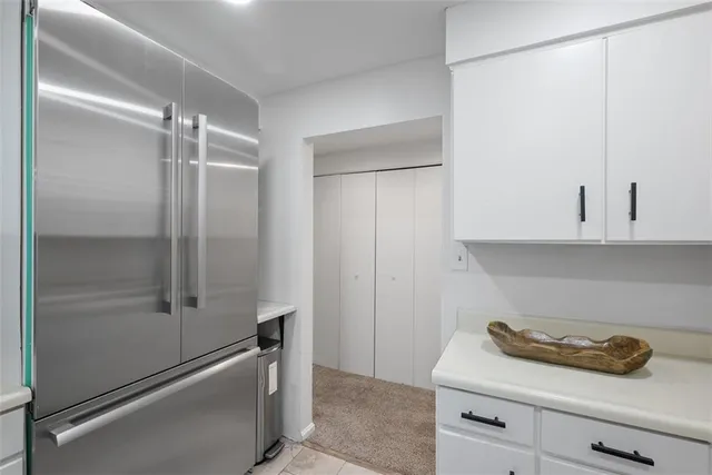 $460,000 | 307 South Dithridge Street, Unit 208, Pittsburgh, PA 15213