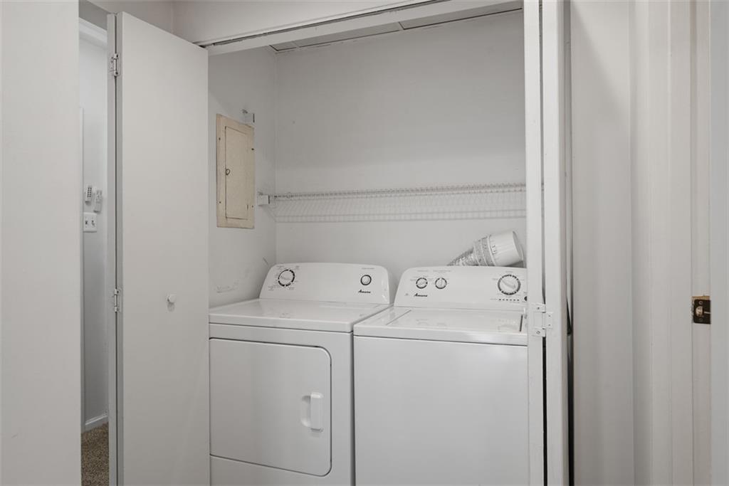 307 South Dithridge Street, Unit 208 Pittsburgh, PA 15213 - Photo 23 of 42