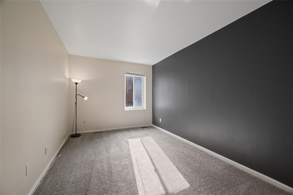 307 South Dithridge Street, Unit 208 Pittsburgh, PA 15213 - Photo 33 of 42