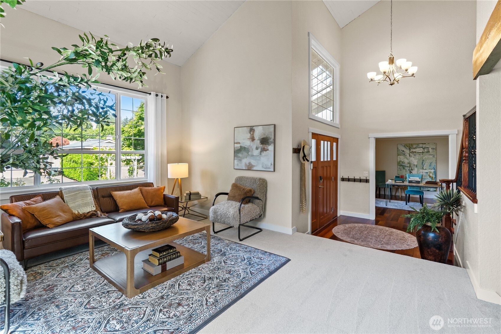 19218 91st Avenue Northeast Bothell, WA 98011 - Photo 6 of 40