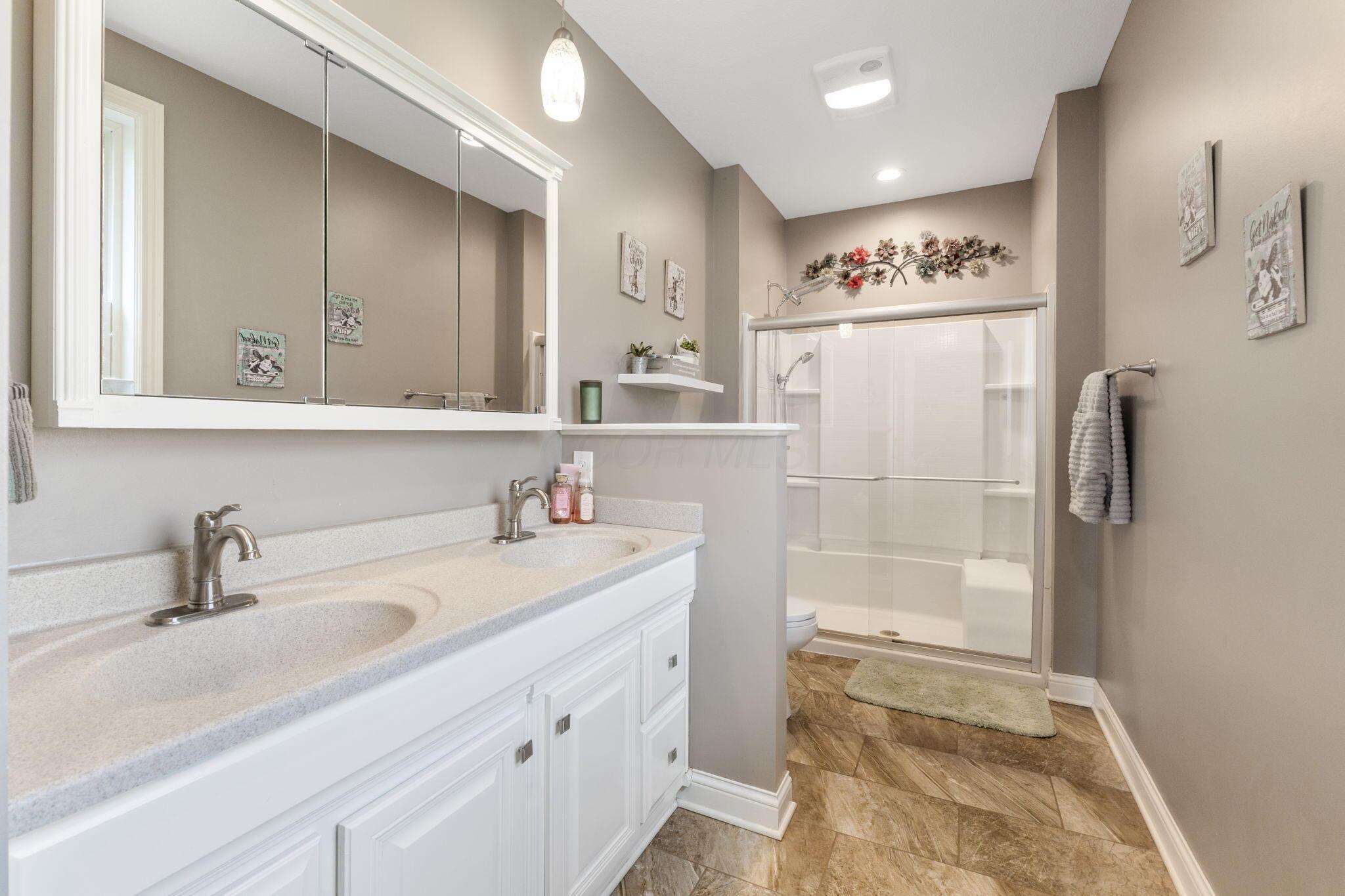 13970 Chambers Road Sunbury, OH 43074 - Photo 84 of 133 13970 Chambers Rd (Interior)-46