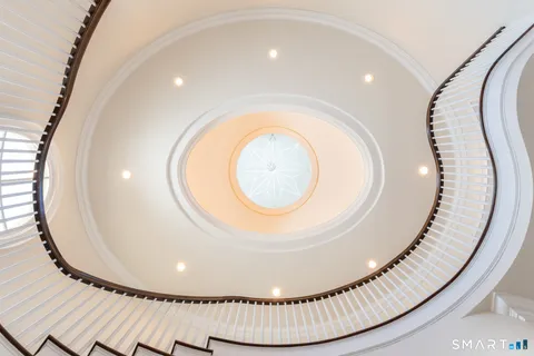 $13,000,000 | 10 Shorehaven Road, Norwalk, CT 06855