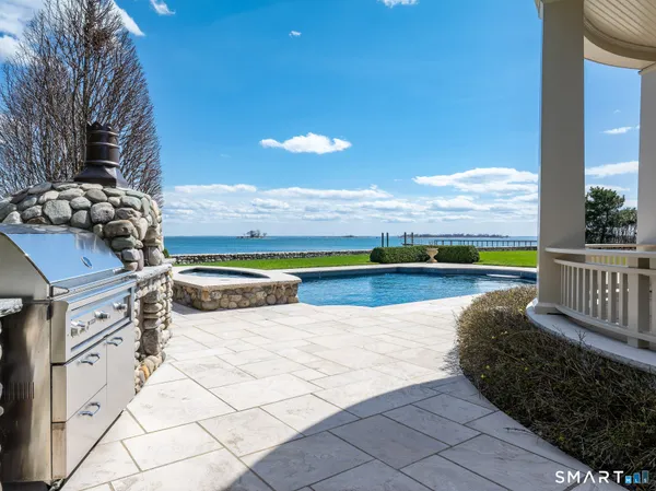 $13,000,000 | 10 Shorehaven Road, Norwalk, CT 06855