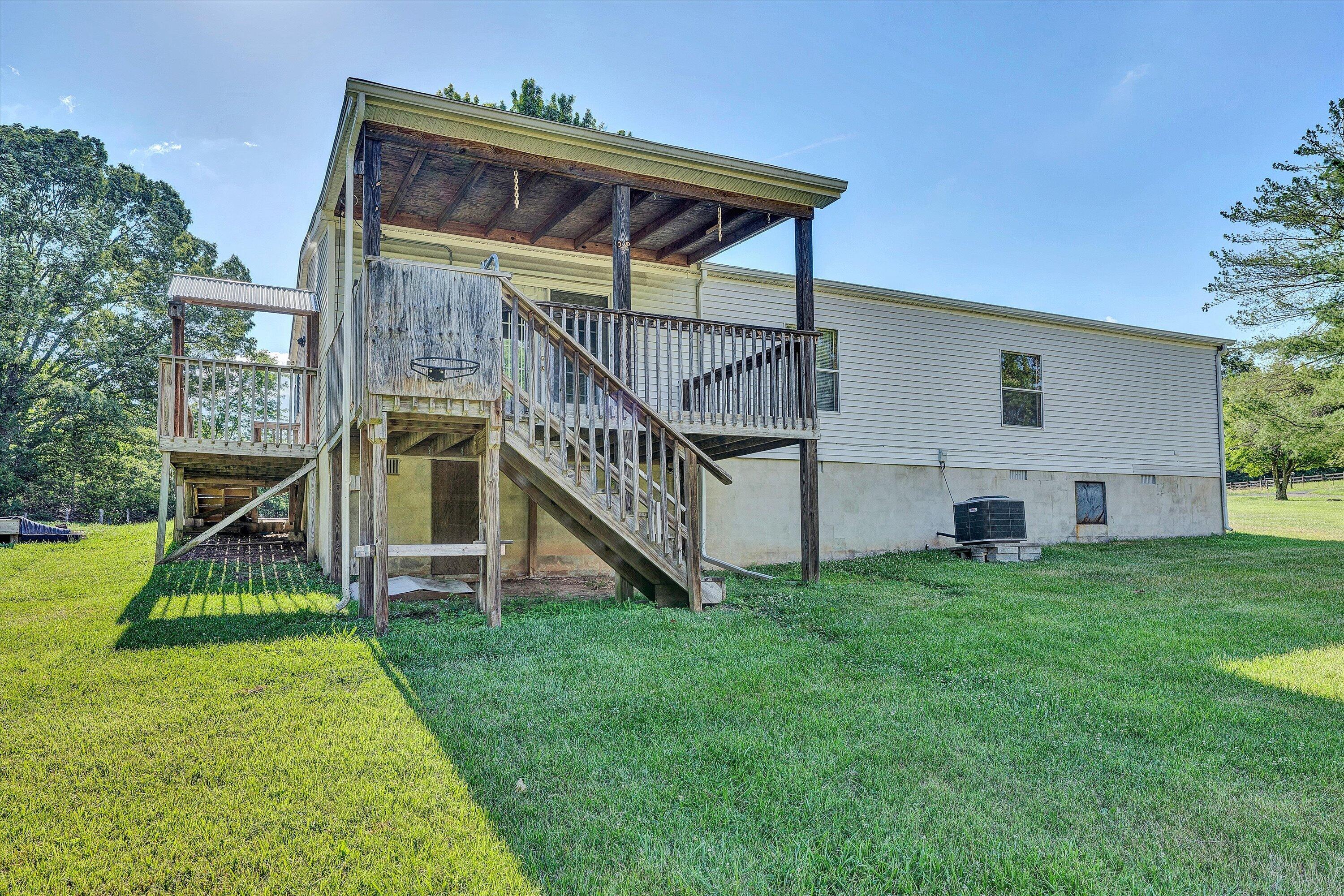8755 Rocky Ford Road Moneta, VA 24121 - Photo 25 of 37 26-DSC04909