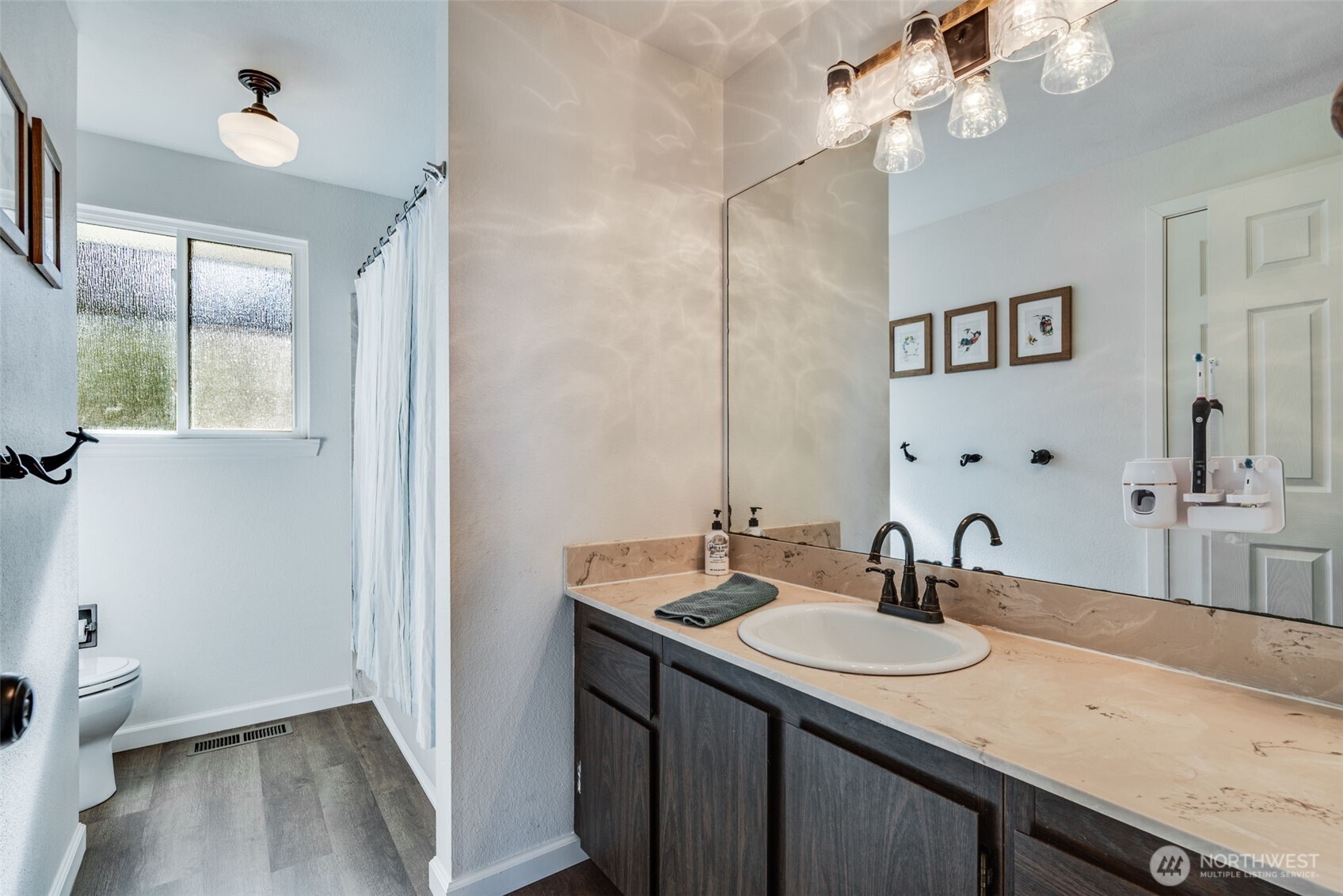 739 Southwest 298th Place Federal Way, WA 98023 - Photo 25 of 38