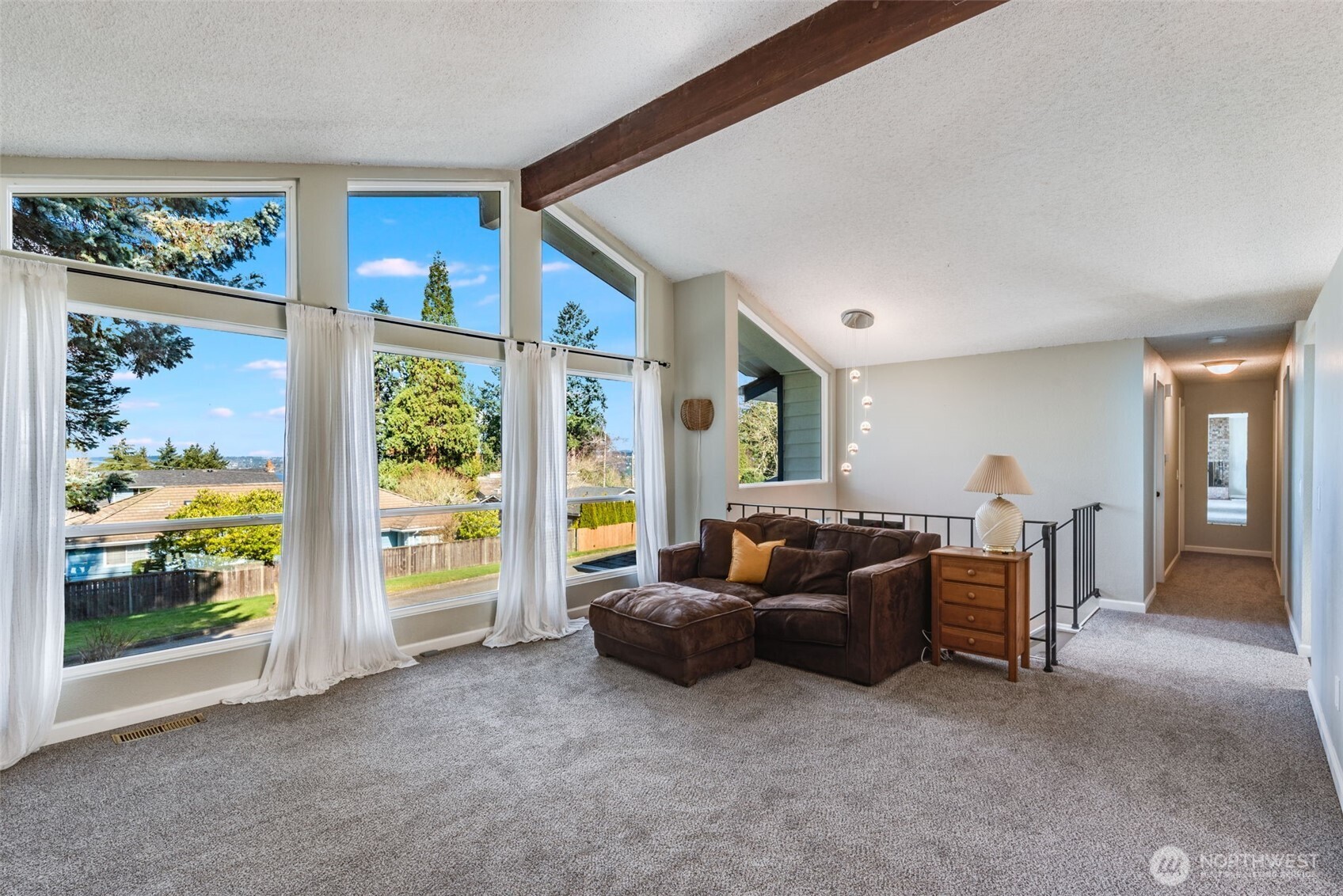 739 Southwest 298th Place Federal Way, WA 98023 - Photo 4 of 38