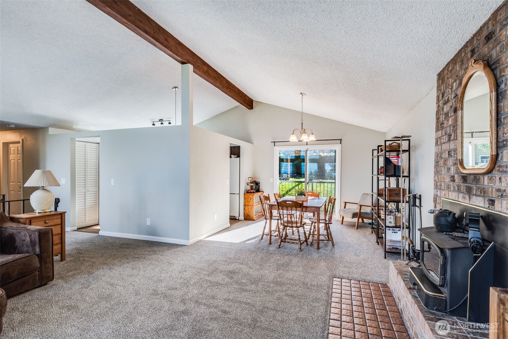 739 Southwest 298th Place Federal Way, WA 98023 - Photo 10 of 38