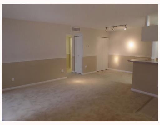7751 Ashmont Circle, Unit 7751 Tamarac, FL 33321 - Photo 13 of 16 Living Room