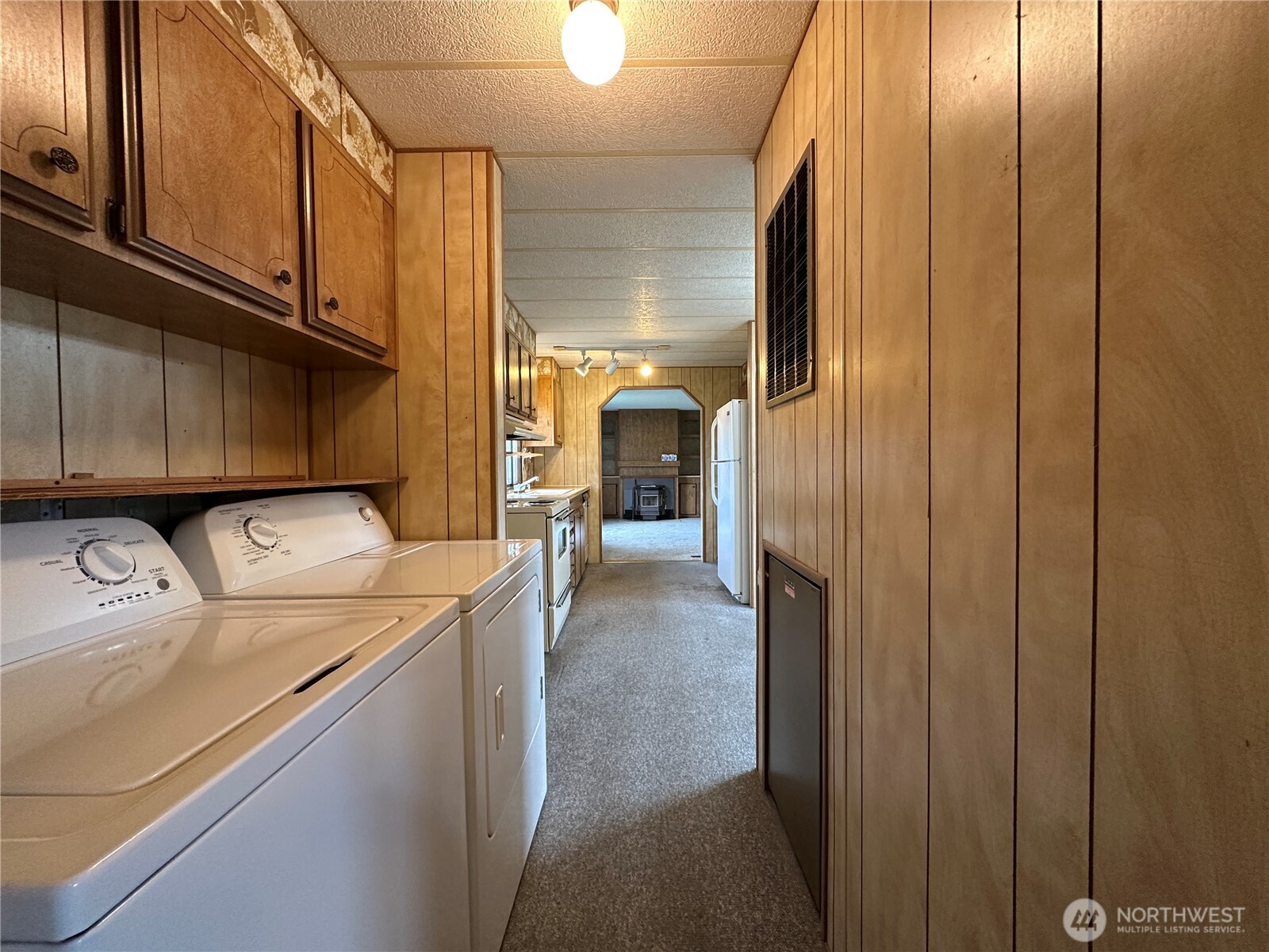 57 Clemons Road, Unit 49 Montesano, WA 98563 - Photo 21 of 23 a utility room with dryer and washer