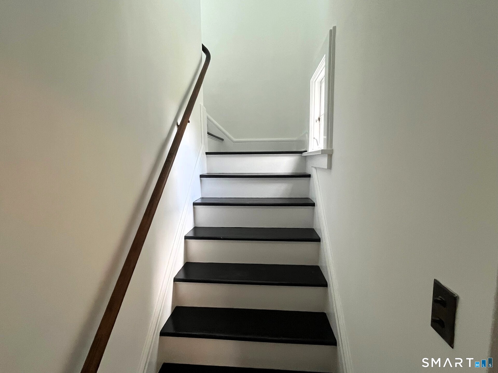 94 Honey Hill Road Wilton, CT 06897 - Photo 5 of 12 Stairs