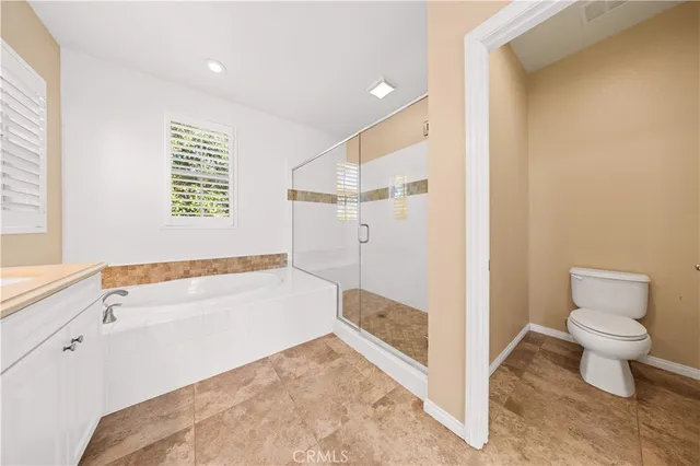 $5,000 | 100 Blaze, Irvine, CA 92618