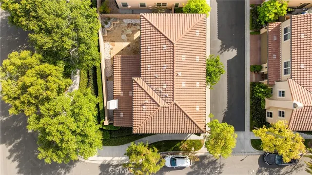 $5,000 | 100 Blaze, Irvine, CA 92618