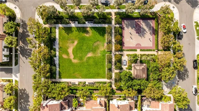 $5,000 | 100 Blaze, Irvine, CA 92618