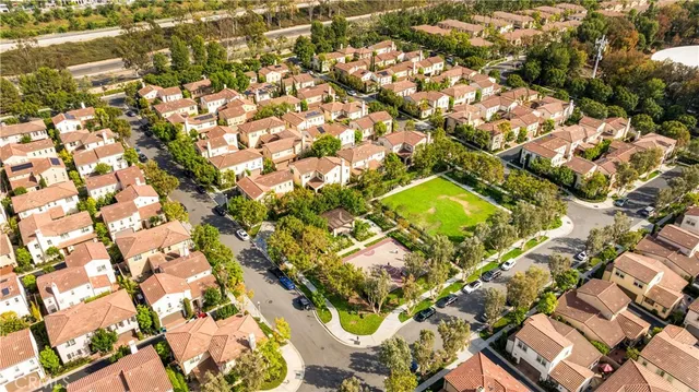 $5,000 | 100 Blaze, Irvine, CA 92618