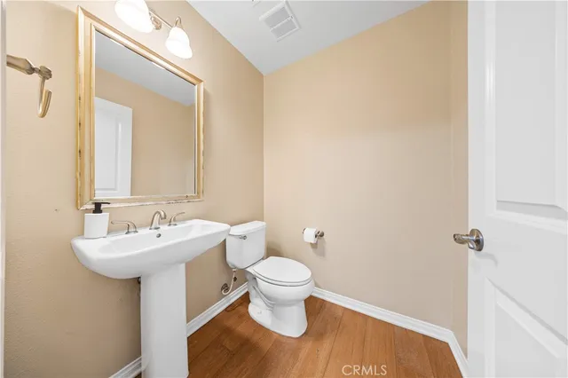 $5,000 | 100 Blaze, Irvine, CA 92618