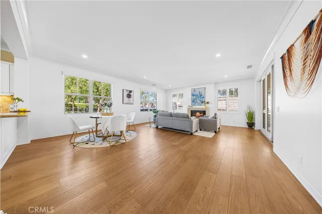 $5,000 | 100 Blaze, Irvine, CA 92618