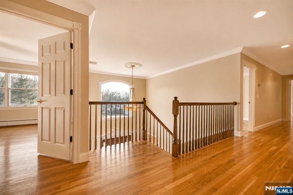 377 Ruckman Road Closter, NJ 07624 - Photo 14 of 22