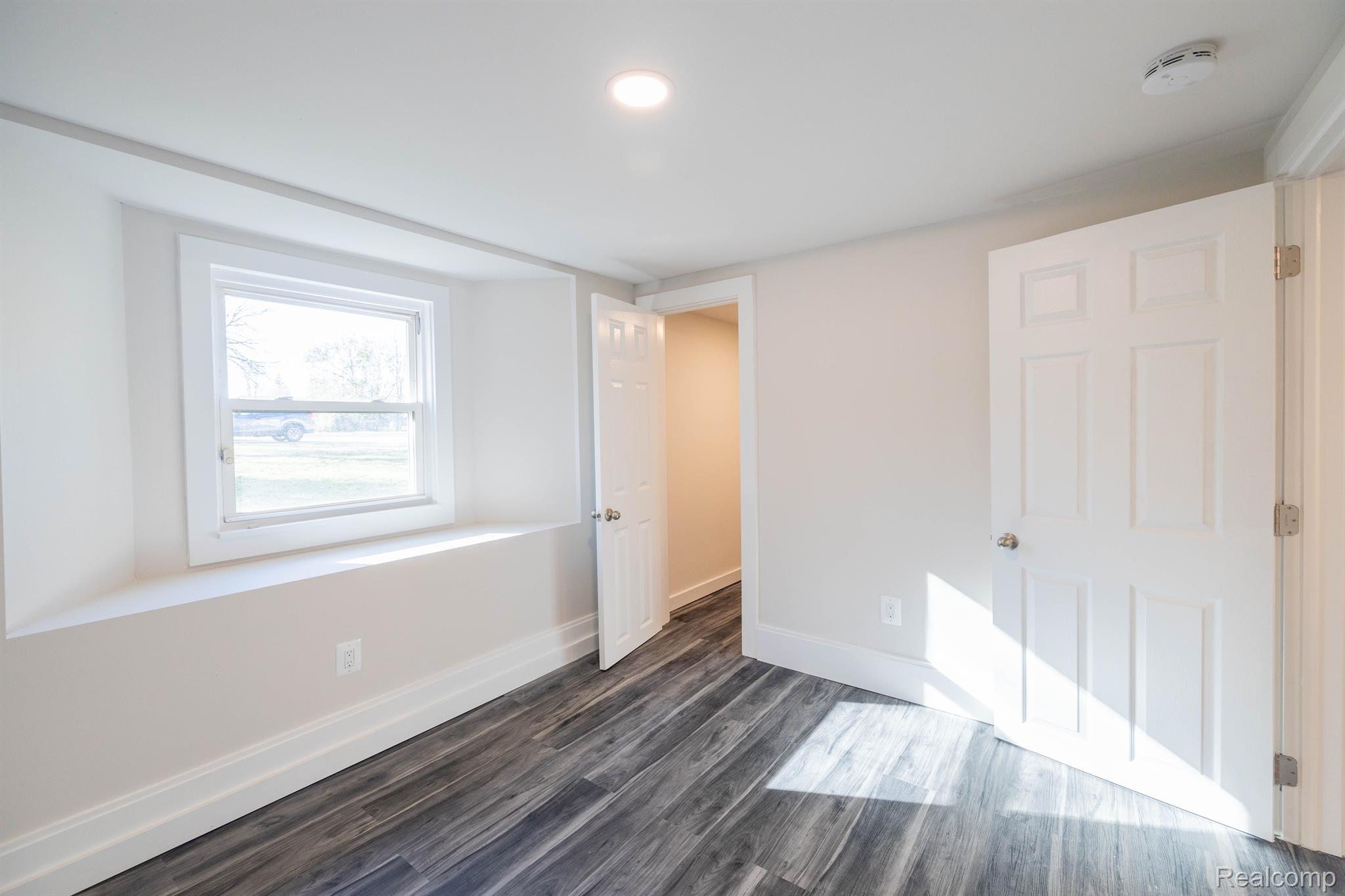 41380 Utica Road Sterling Heights, MI 48313 - Photo 15 of 22 Gallery Image 15