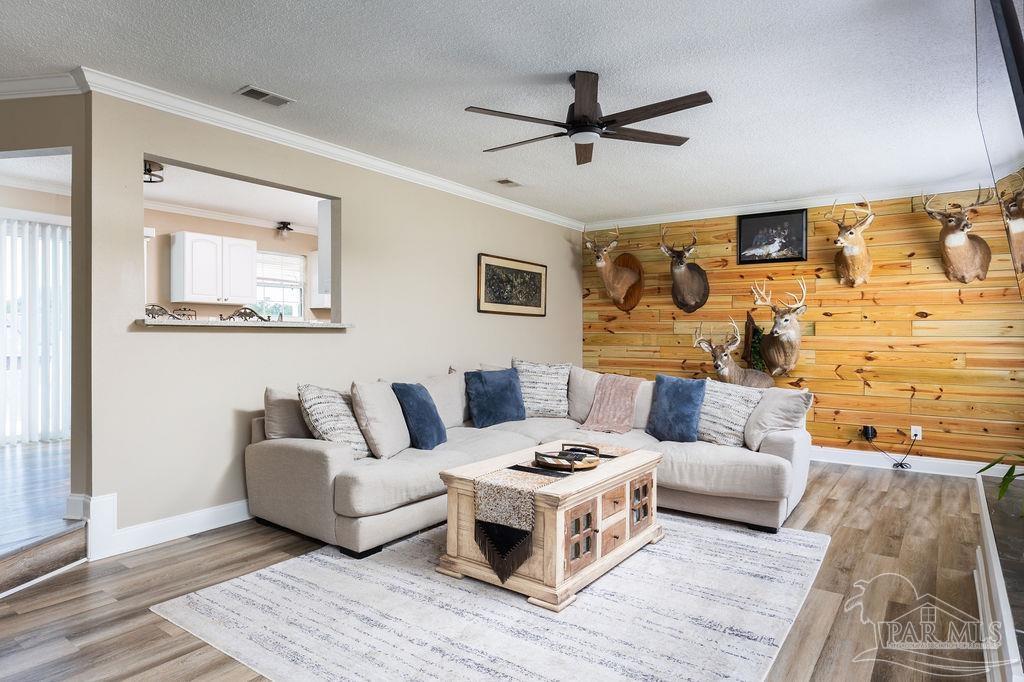 3287 Eagle Street Cantonment, FL 32533 - Photo 4 of 26