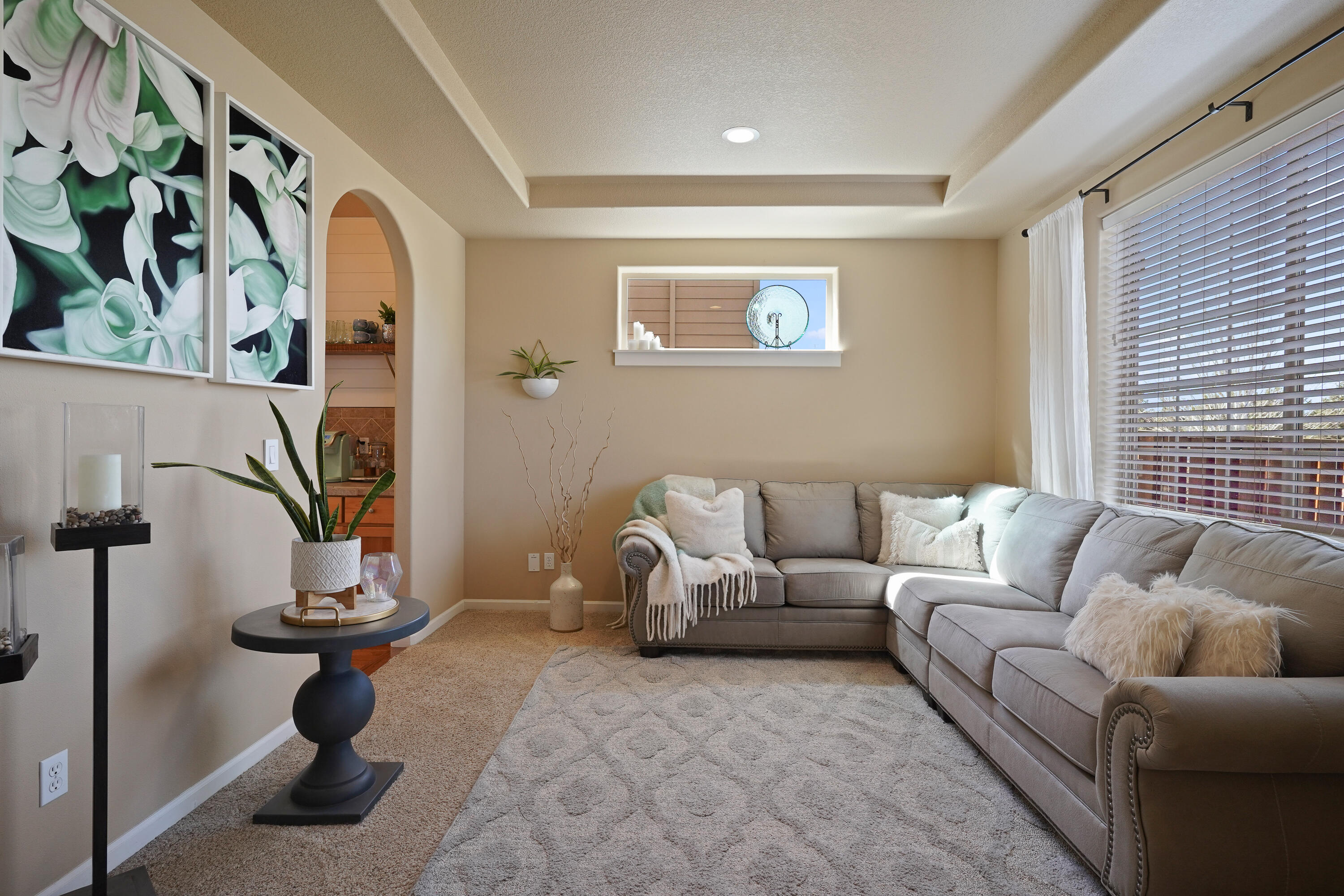 20955 Yeoman Road Bend, OR 97701 - Photo 4 of 23 DSC08813