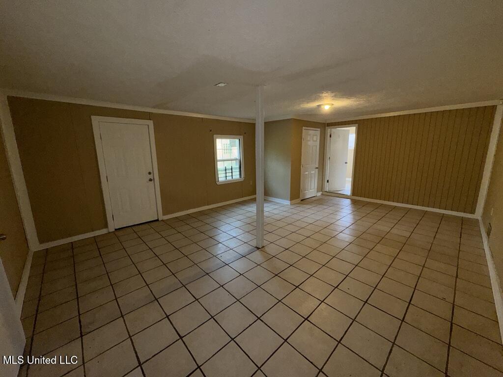 2704 Shannon Street Jackson, MS 39212 - Photo 5 of 16 2026_01_27_15_46_19