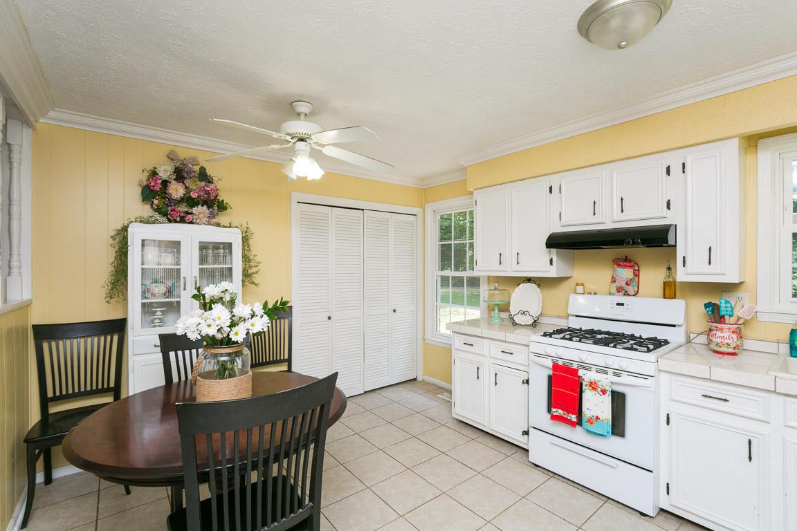 104 Nottingham Road Dickson, TN 37055 - Photo 11 of 23 Gallery Image 11