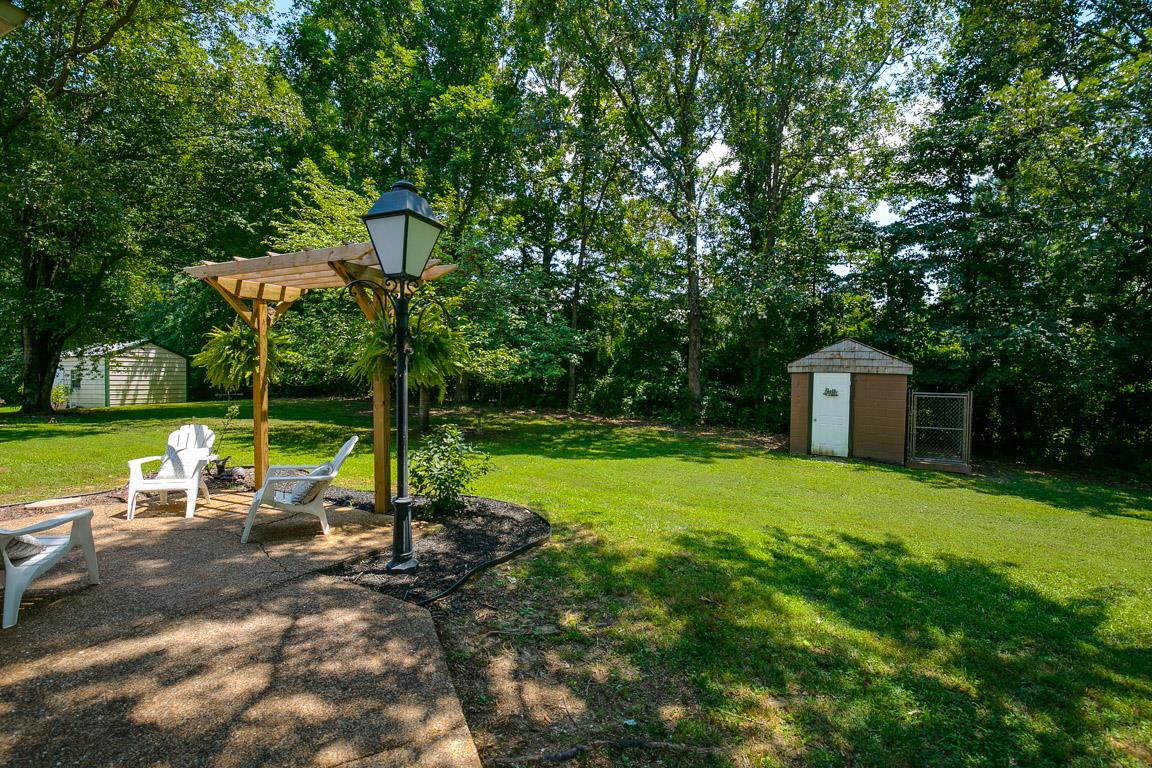 104 Nottingham Road Dickson, TN 37055 - Photo 3 of 23 Gallery Image 3