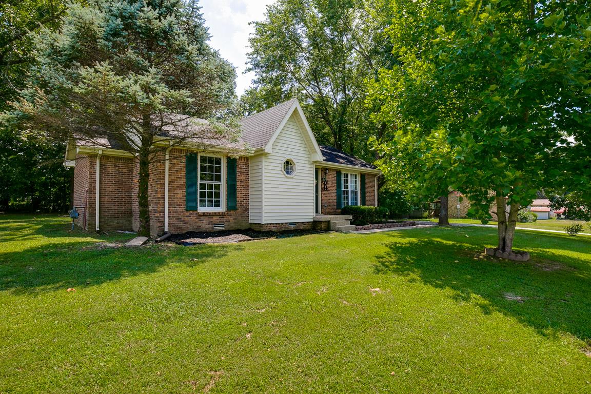 104 Nottingham Road Dickson, TN 37055 - Photo 6 of 23 Gallery Image 6