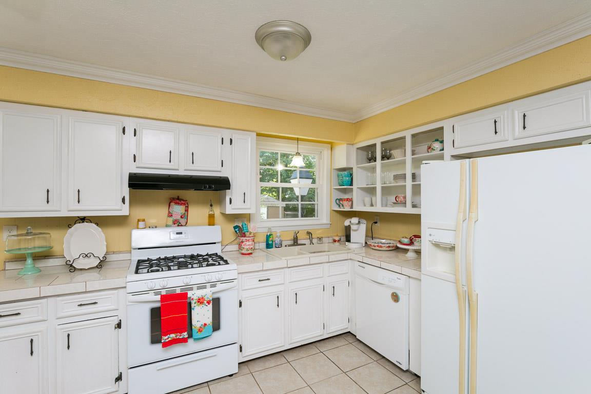 104 Nottingham Road Dickson, TN 37055 - Photo 10 of 23 Gallery Image 10