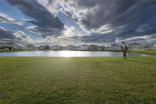 $354,900 | 16546 Mosaic Oar Drive, Wimauma, FL 33598