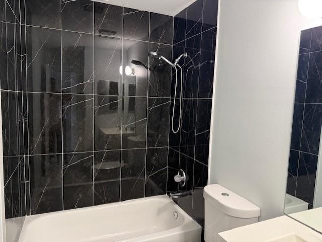 2355 Northwest 123rd Avenue Coral Springs, FL 33065 - Photo 6 of 10 a bathroom with a toilet and a bathtub