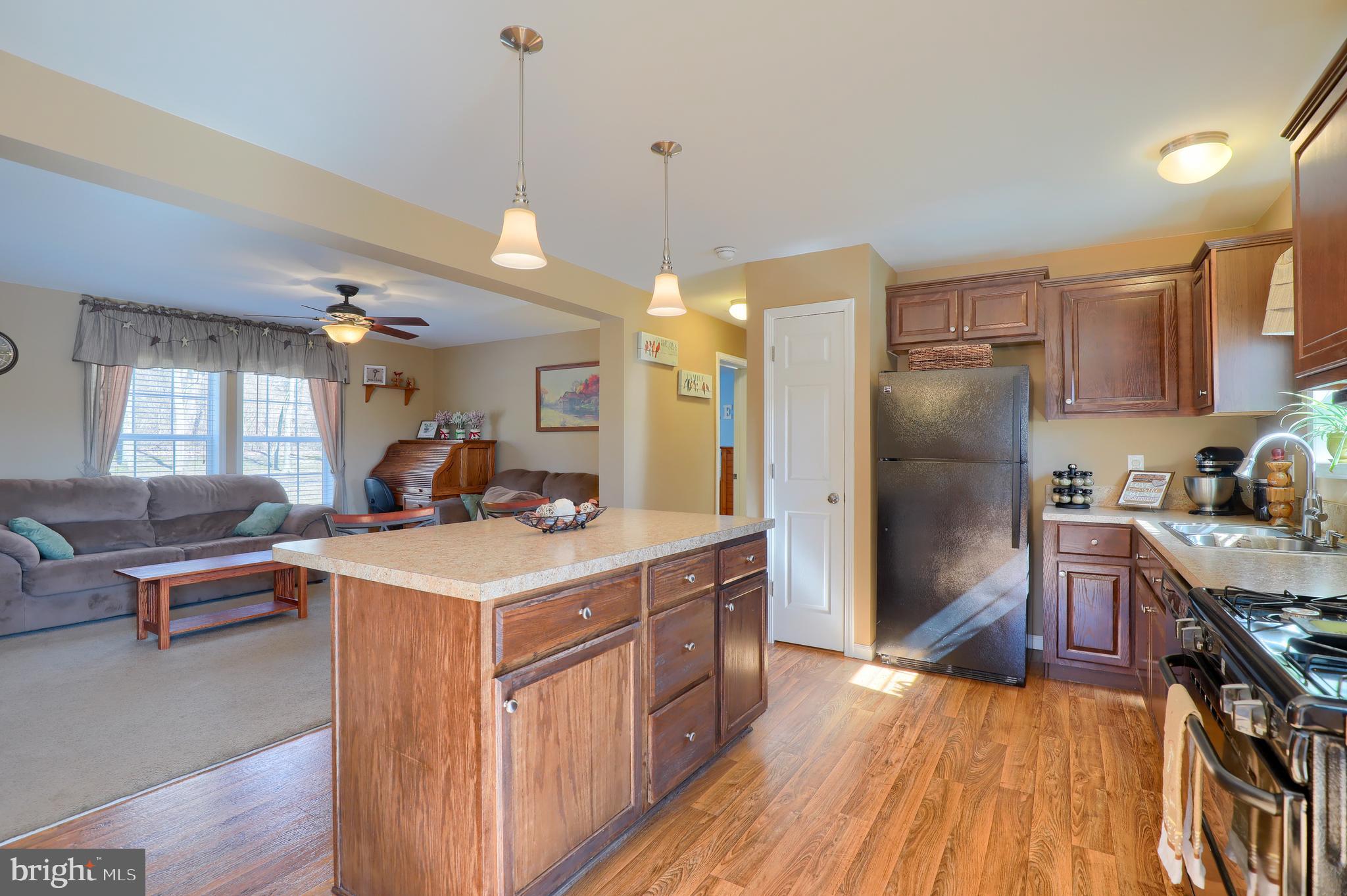 695 Forest Road Denver, PA 17517 - Photo 14 of 38