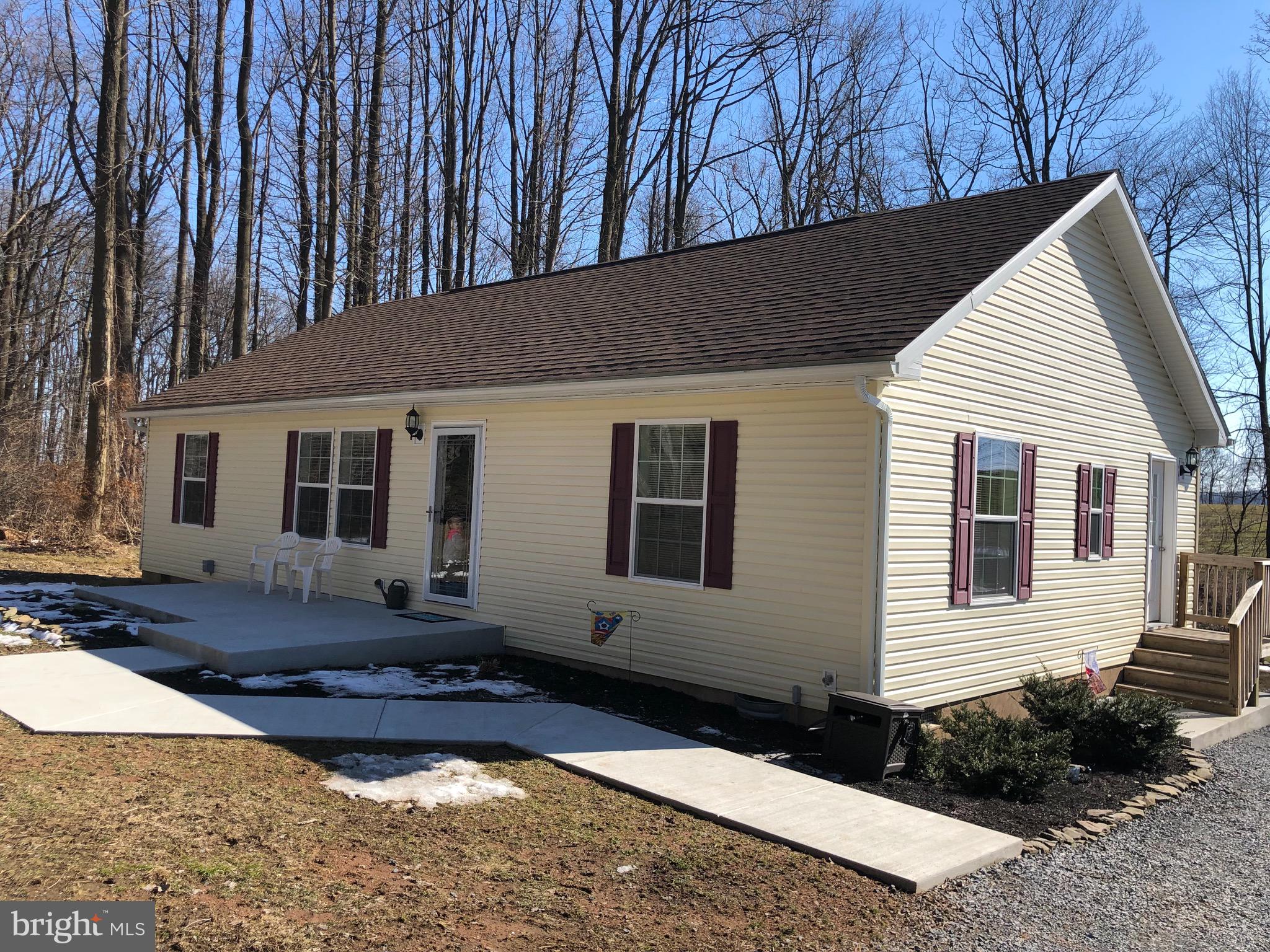 695 Forest Road Denver, PA 17517 - Photo 3 of 38