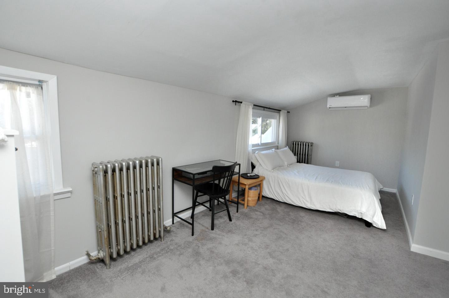 18 Jerome Terrace Clementon, NJ 08021 - Photo 18 of 31 Primary bedroom