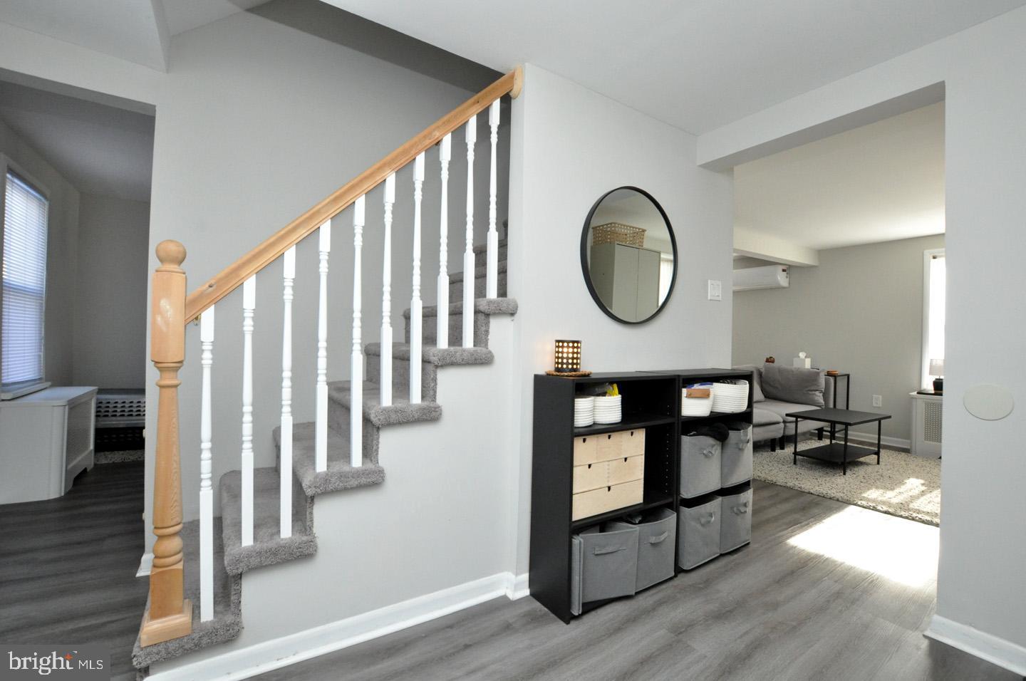 18 Jerome Terrace Clementon, NJ 08021 - Photo 4 of 31 Inviting entry