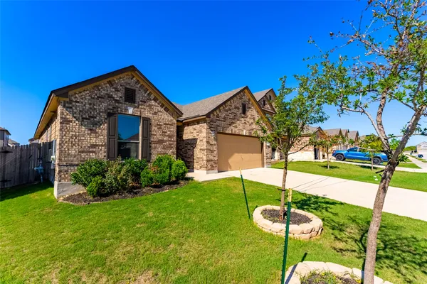 $1,900 | 7952 Gato Lane, Round Rock, TX 78665