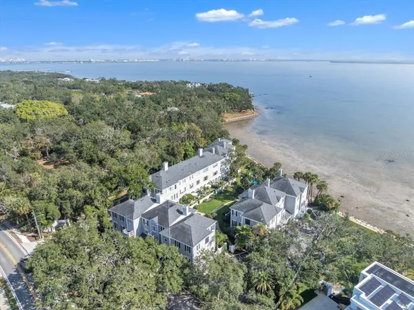 $1,500,000 | 6212 Bayshore Boulevard, Unit K, Tampa, FL 33611