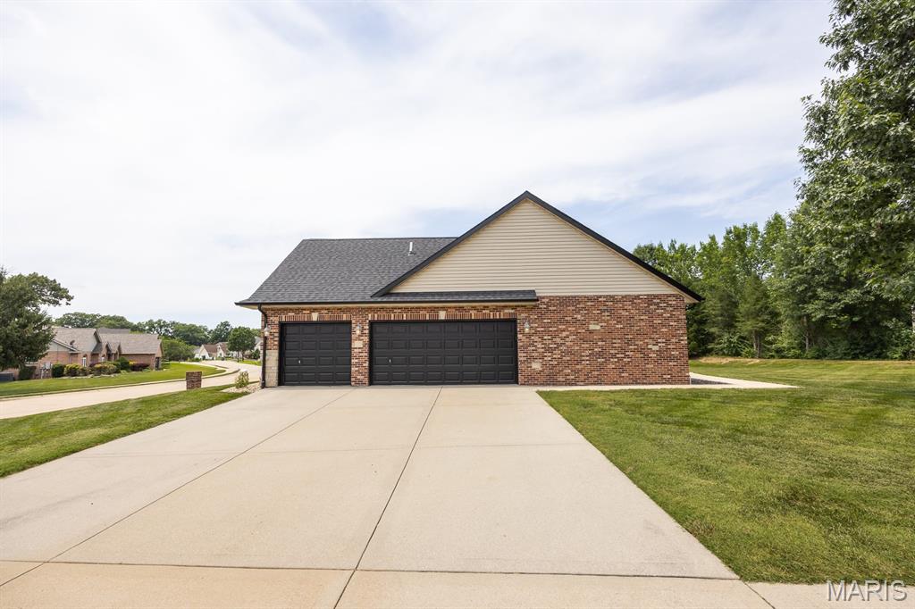 1822 Riviera Lane O'Fallon, IL 62269 - Photo 43 of 49
