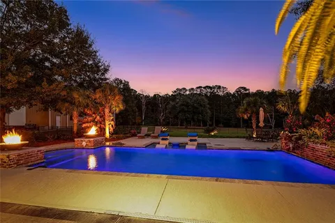 $1,095,000 | 206 Normandy Drive, Folsom, LA 70437