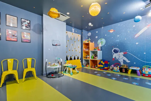 $4,350 | 160 1st Street, Unit 614, Jersey City, NJ 07302