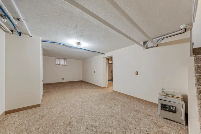 $279,900 | 233 East School Street, Owatonna, MN 55060