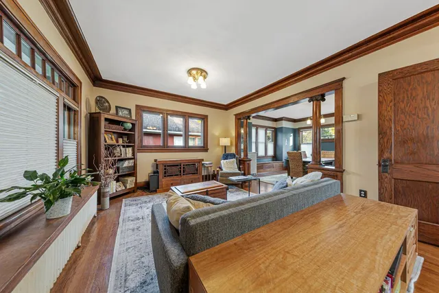 $279,900 | 233 East School Street, Owatonna, MN 55060