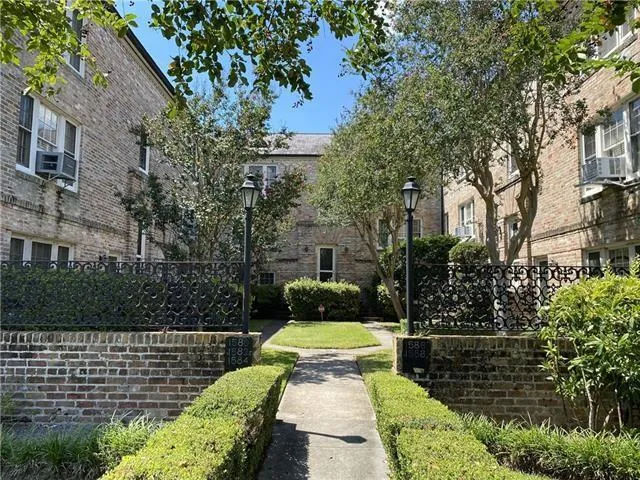 $1,500 | 1584 Jefferson Avenue, Unit 7, New Orleans, LA 70115