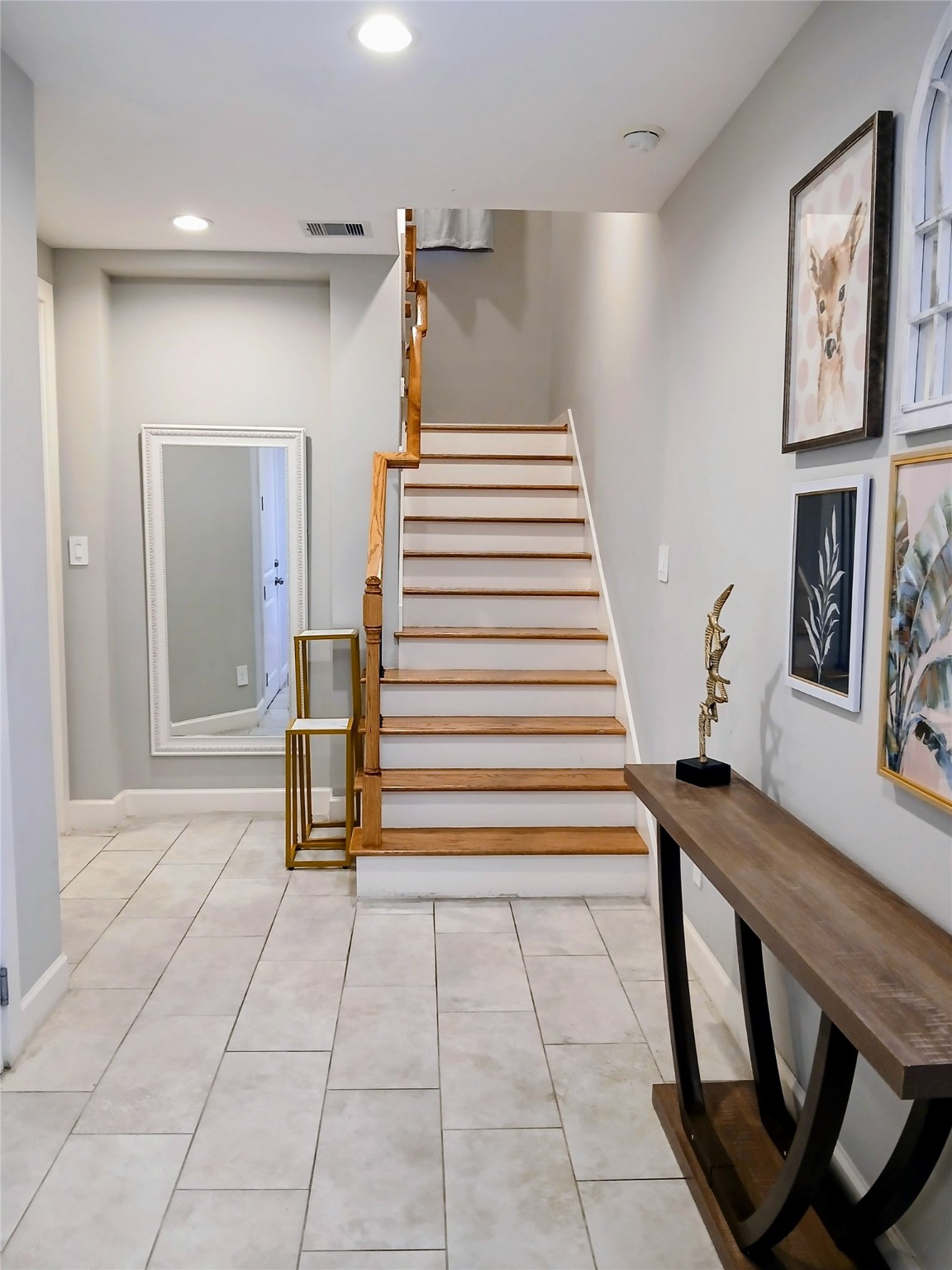 3333 Kilgore Street Houston, TX 77021 - Photo 16 of 35 a view of entryway with workspace and stairs