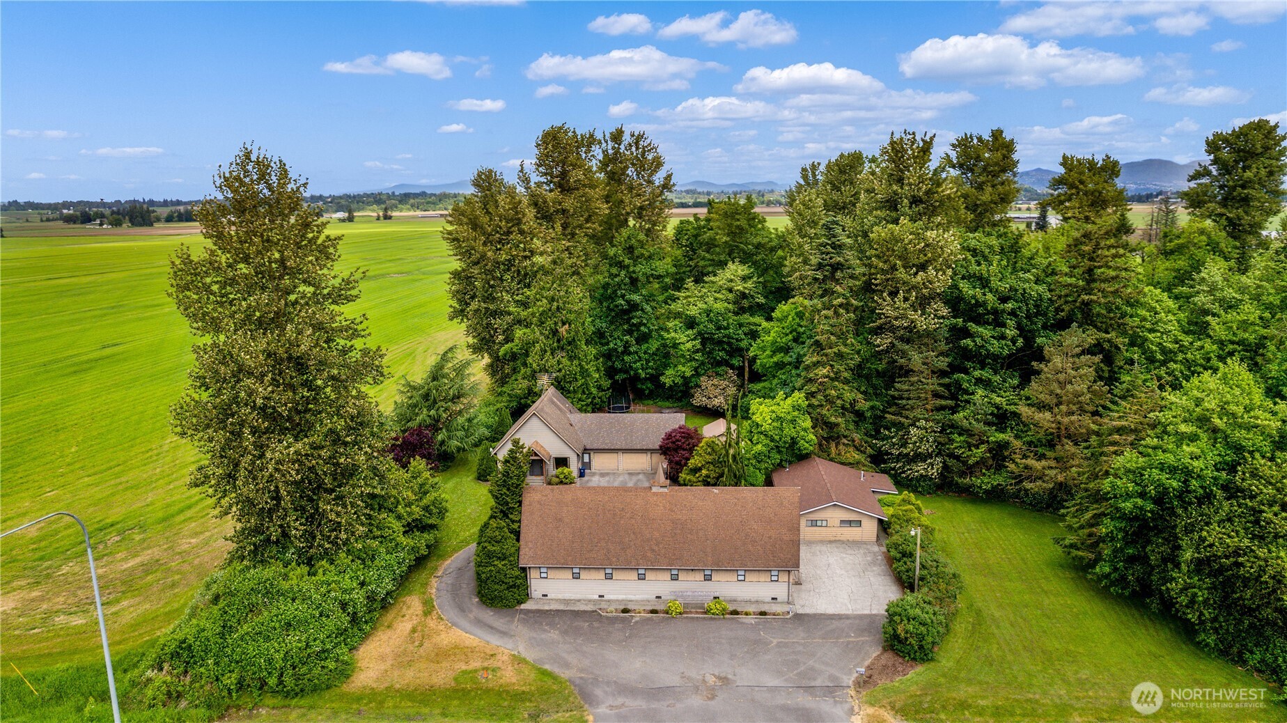 3650 East Badger Road Everson, WA 98247 - Photo 1 of 39