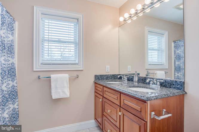 3803 Clarks Point Road Middle River, MD 21220 - Photo 25 of 30 Bath