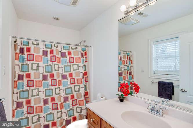 3803 Clarks Point Road Middle River, MD 21220 - Photo 28 of 30 Bath