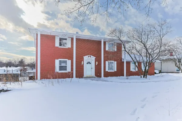 $325,000 | 12338 Ashland Street, Granger, IN 46530