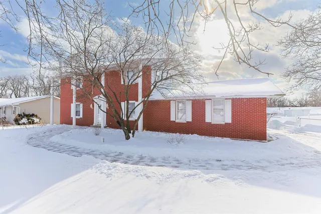 $325,000 | 12338 Ashland Street, Granger, IN 46530