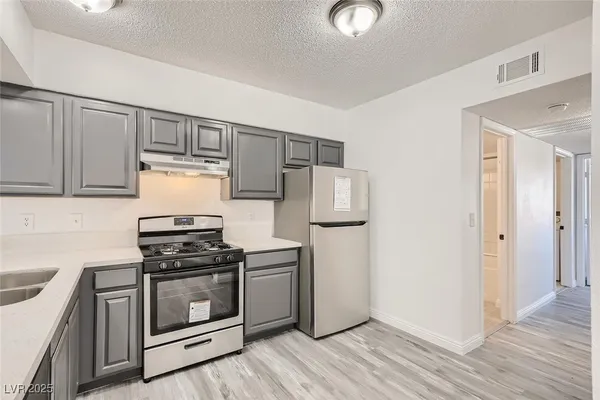 $1,000 | 4364 Tara Avenue, Unit D, Las Vegas, NV 89102